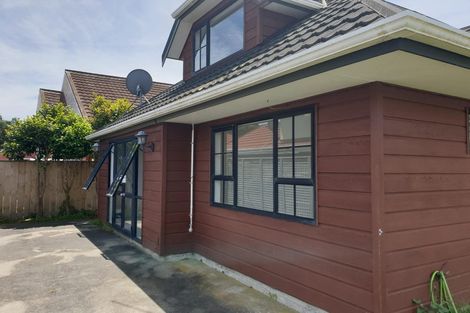 Photo of property in 2/96 Cambridge Terrace, Waterloo, Lower Hutt, 5011