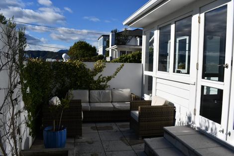 Photo of property in 50 Forres Street, Seatoun, Wellington, 6022