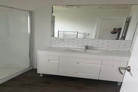 Photo of property in 12 Michelle Place, Mangere, Auckland, 2022