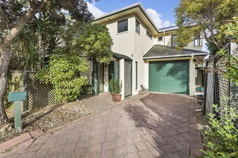 Photo of property in 3 Birkhall Grove, Strathmore Park, Wellington, 6022