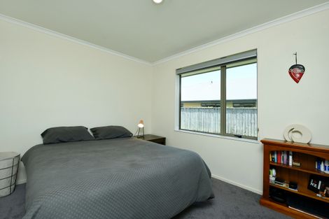 Photo of property in 40 Hoult Crescent, Monaco, Nelson, 7011