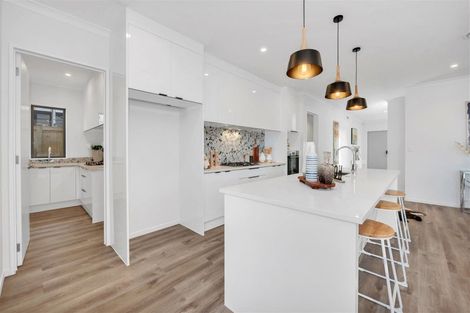 Photo of property in 213c Murphys Road, Flat Bush, Auckland, 2019
