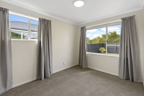 Photo of property in 40 Niven Street, Avondale, Christchurch, 8061
