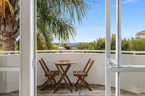 Photo of property in 37 Vista Motu, Red Beach, 0932