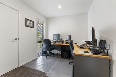 Photo of property in 27 Bell Street, Lake Hawea, Wanaka, 9382