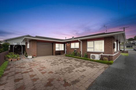 Photo of property in 1/81 Tukapa Street, Westown, New Plymouth, 4310