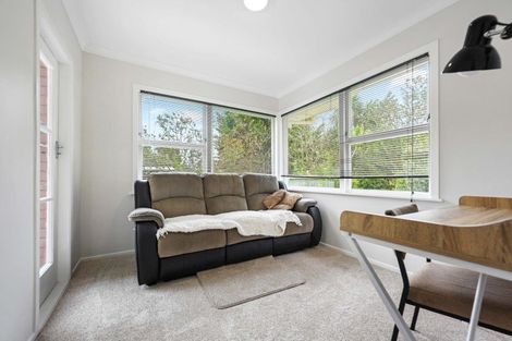 Photo of property in 34 Tudor Crescent, Chedworth, Hamilton, 3210