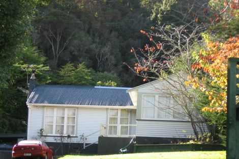 Photo of property in 21 Kennedy Grove, Stokes Valley, Lower Hutt, 5019