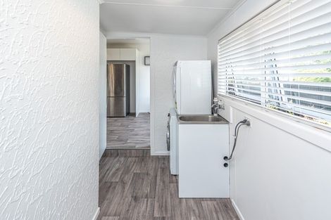 Photo of property in 27 Lewis Avenue, Aramoho, Whanganui, 4500