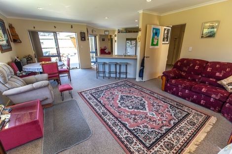 Photo of property in 17 Haultain Street, Kihikihi, Te Awamutu, 3800