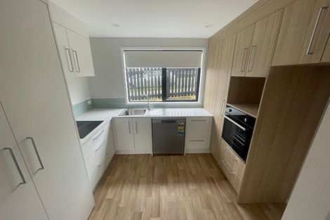 Photo of property in 79 Huri Street, Mangere Bridge, Auckland, 2022