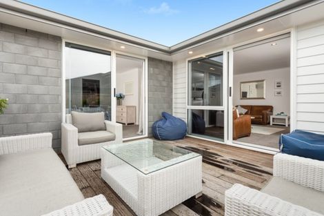 Photo of property in 9 Rotomanu Place, Pyes Pa, Tauranga, 3112