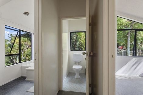 Photo of property in 74 Carlisle Road, Browns Bay, Auckland, 0632