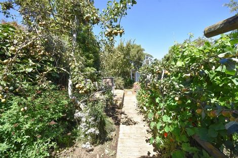 Photo of property in 16 Currie Street, Port Chalmers, 9023