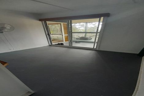 Photo of property in 31 Powells Road, Cable Bay, 0420