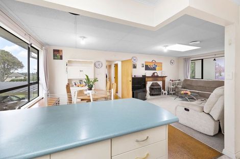 Photo of property in 30 Hannah Road, Otara, Auckland, 2023