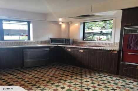 Photo of property in 84a Moncks Spur Road, Redcliffs, Christchurch, 8081