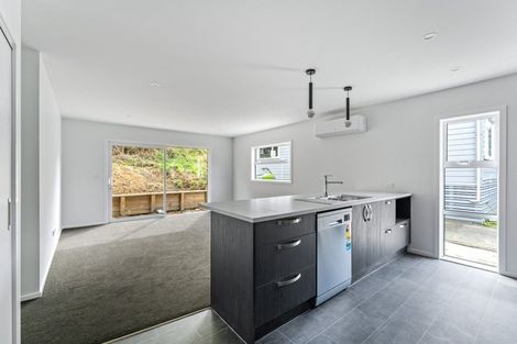 Photo of property in 394 Kaikorai Valley Road, Bradford, Dunedin, 9011