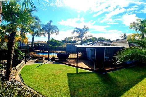 Photo of property in 21 Hawk Place, Welcome Bay, Tauranga, 3112