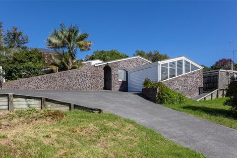 Photo of property in 36 Stapleford Crescent, Browns Bay, Auckland, 0630