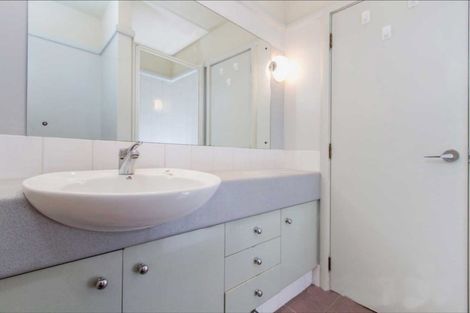 Photo of property in Madison On The Square Apartments, 2e/37 Federal Street, Auckland Central, Auckland, 1010