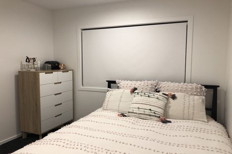 Photo of property in 9 Raymond Grace Avenue, Huapai, Kumeu, 0810