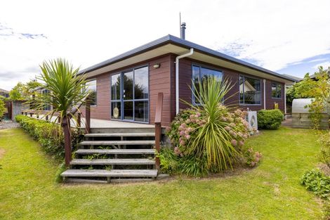 Photo of property in 22 The Grove, Nukuhau, Taupo, 3330