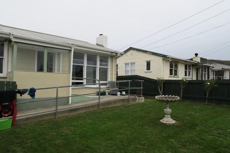 Photo of property in 57 Whanga Crescent, Titahi Bay, Porirua, 5022