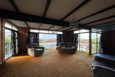 Photo of property in 257 Royal Road, Massey, Auckland, 0614