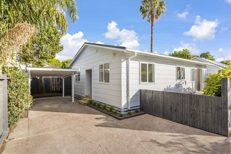 Photo of property in 2/13 Oregon Avenue, Avondale, Auckland, 1026