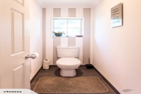 Photo of property in 35 Palm Beach Boulevard, Papamoa Beach, Papamoa, 3118