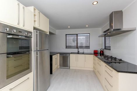 Photo of property in 10 Antonia Place, Bell Block, New Plymouth, 4312