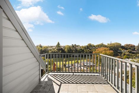 Photo of property in 4/100 Beerescourt Road, Beerescourt, Hamilton, 3200