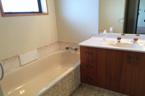 Photo of property in 61 Roche Street, Wanaka, 9305