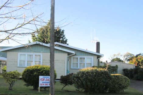 Photo of property in 4 Johnson Street, Dinsdale, Hamilton, 3204