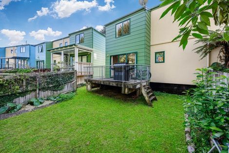 Photo of property in 101 Malaspina Place, Papatoetoe, Auckland, 2025