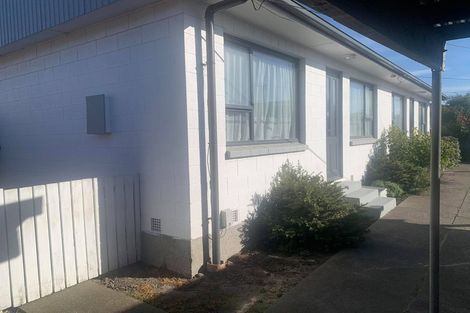 Photo of property in 64 Barton Street, Woolston, Christchurch, 8023