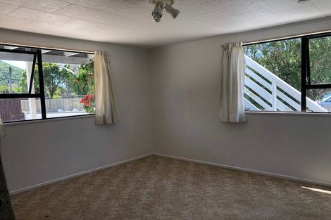 Photo of property in 10 Huia Street, Waikawa, Picton, 7220