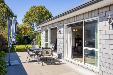 Photo of property in 21 Lewis Close, Rangiora, 7400