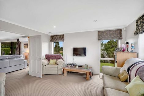 Photo of property in 12 Omana Avenue, Shelly Beach, Helensville, 0874