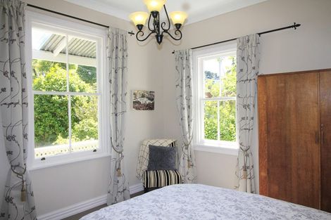 Photo of property in 131 Aro Street, Aro Valley, Wellington, 6021