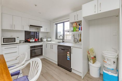 Photo of property in 24b Bates Street, Papakura, 2110