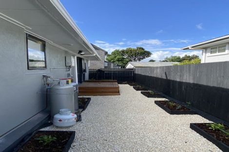 Photo of property in 14 Evans Road, Weymouth, Auckland, 2103