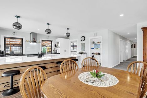 Photo of property in 27 Balrickard Way, Milson, Palmerston North, 4414