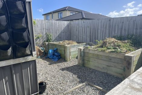Photo of property in 6 Tilly Lane, Huapai, Kumeu, 0810
