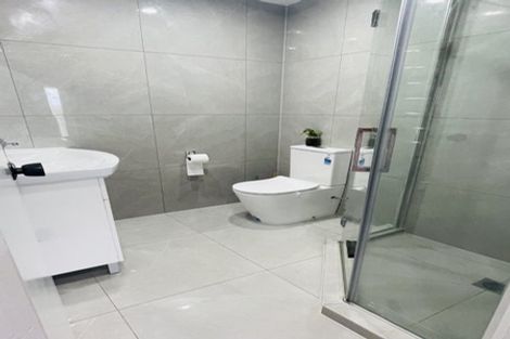 Photo of property in 4 Banksia Place, Goodwood Heights, Auckland, 2105