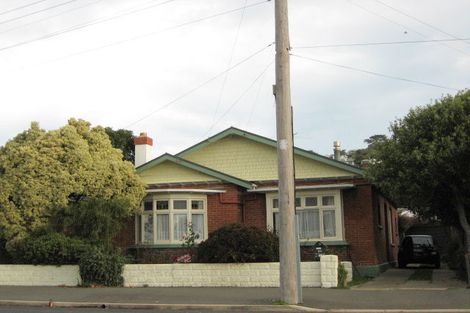 Photo of property in 33 Beach Street, Saint Clair, Dunedin, 9012