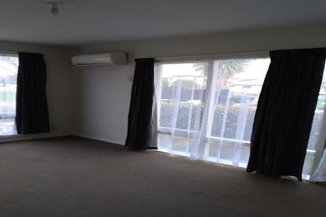 Photo of property in 51 Whitmore Street, Edgeware, Christchurch, 8013