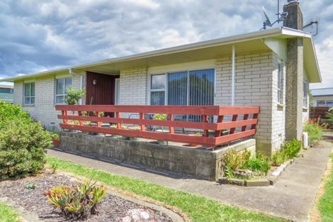 Photo of property in 161 College Road, Edgecumbe, 3120