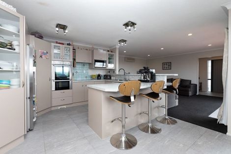 Photo of property in 7 Southworth Place, Grandview Heights, Hamilton, 3200